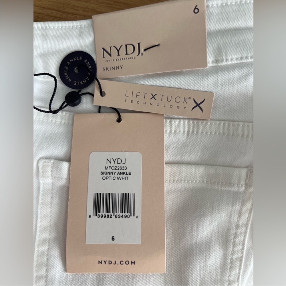 NYDJ Women's Crisp White Ankle Jeans - Picture 7 of 8